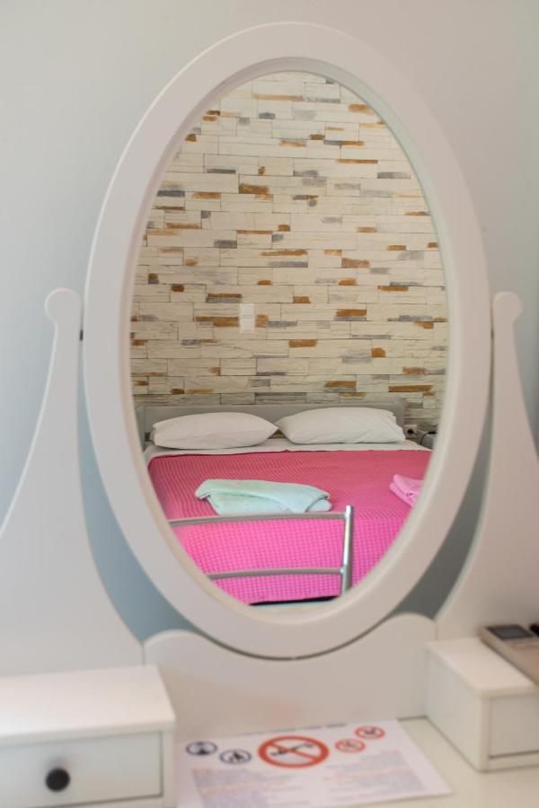 Holiday Rooms Otzias Экстерьер фото
