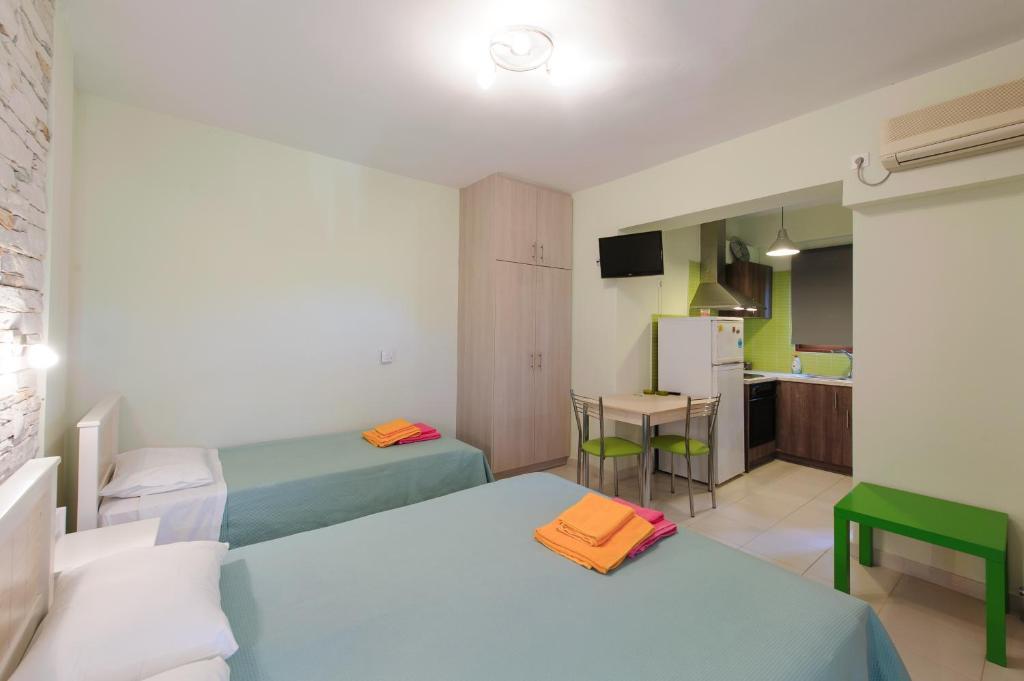 Holiday Rooms Otzias Номер фото