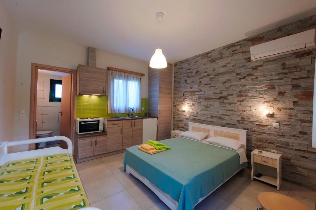 Holiday Rooms Otzias Номер фото