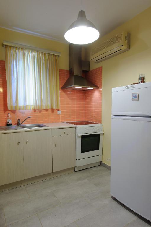Holiday Rooms Otzias Экстерьер фото